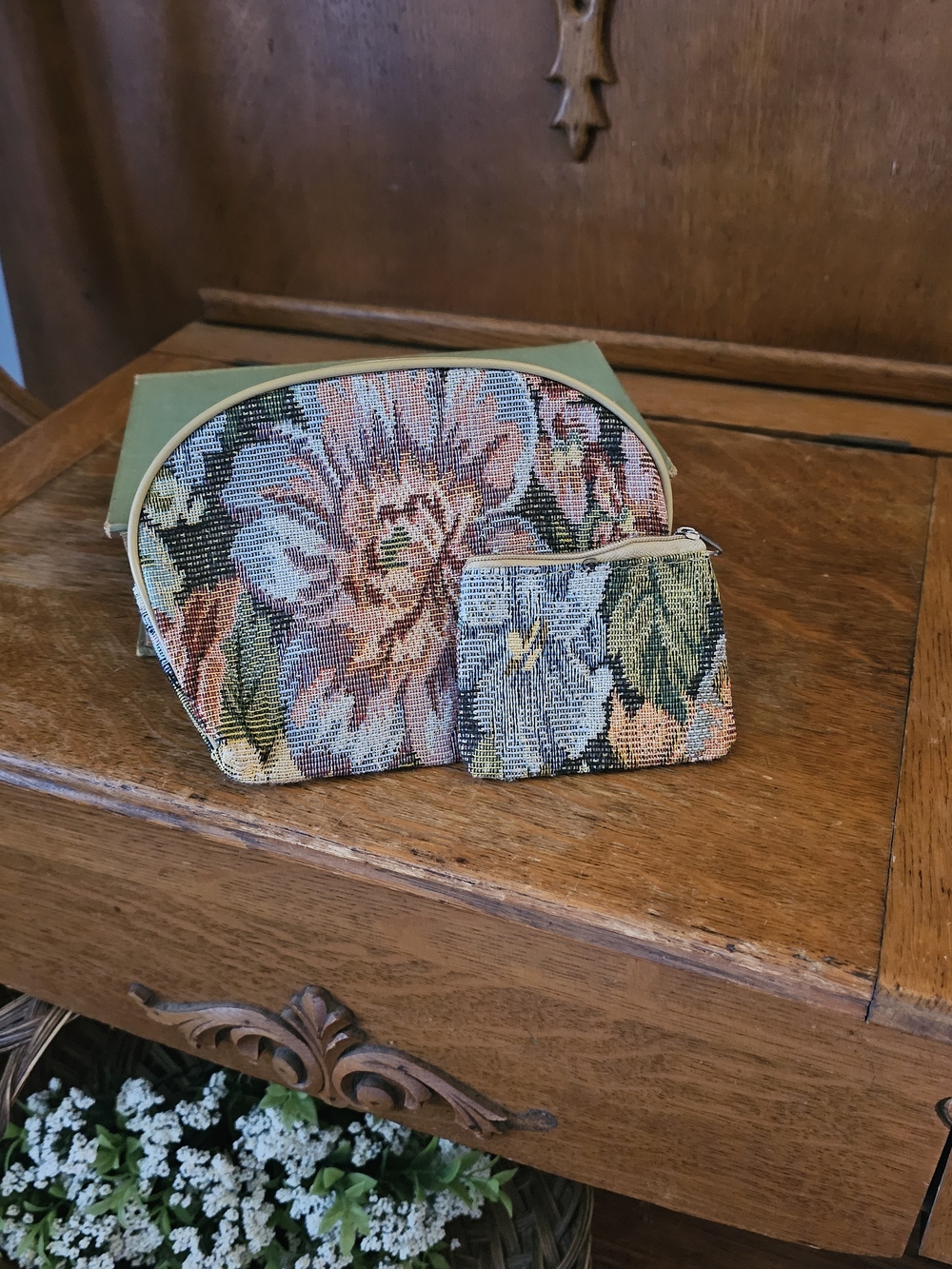Floral Tapestry Cosmetic Pouch and Coin Purse - Multicolor